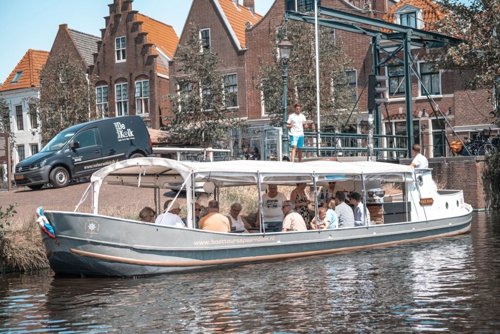 Kale Kano Boat 30 people