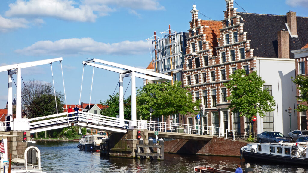 article netherlands haarlem boat canal