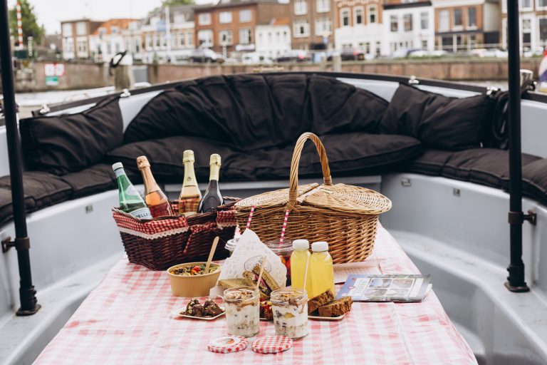 Unforgettable company outings on the canals of Haarlem 3 IQ0A9216